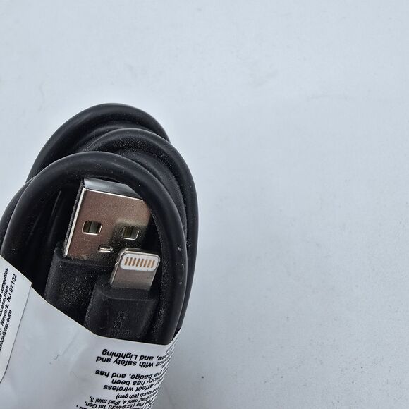 10 Foot Black Wireless Gear Charging Cable Heavy Duty For iPhone/iPad New - Picture 4 of 4